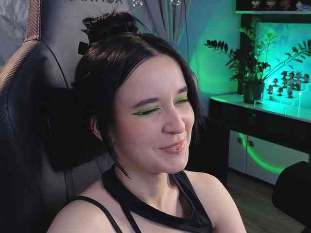 Kira_Li_Lime webcam