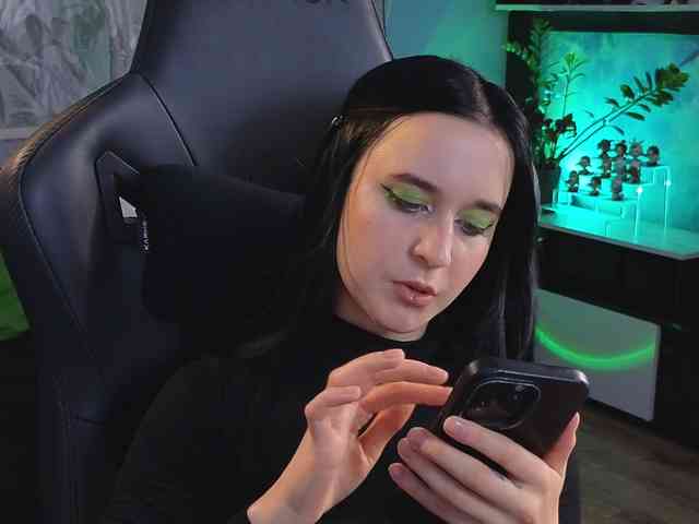 Kira_Li_Lime webcam