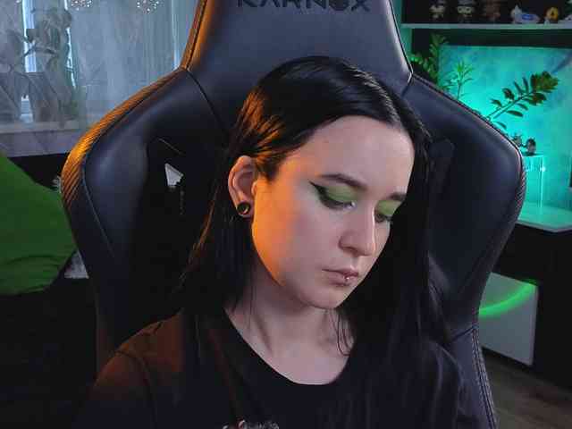 Kira_Li_Lime webcam