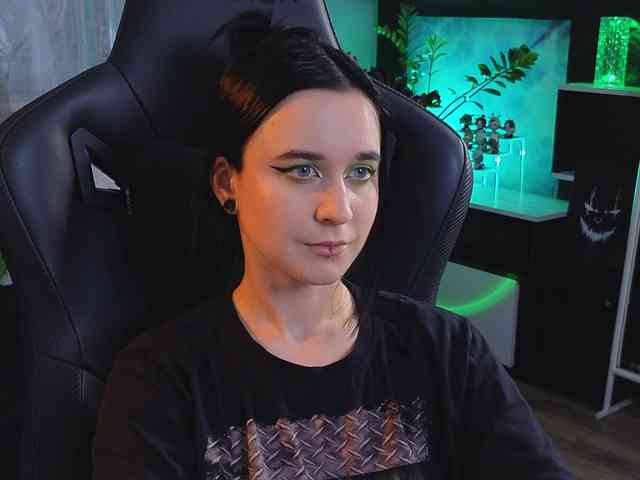Kira_Li_Lime webcam