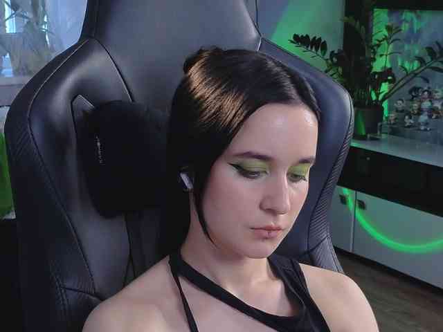 Kira_Li_Lime webcam