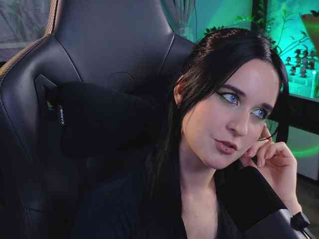 Kira_Li_Lime webcam