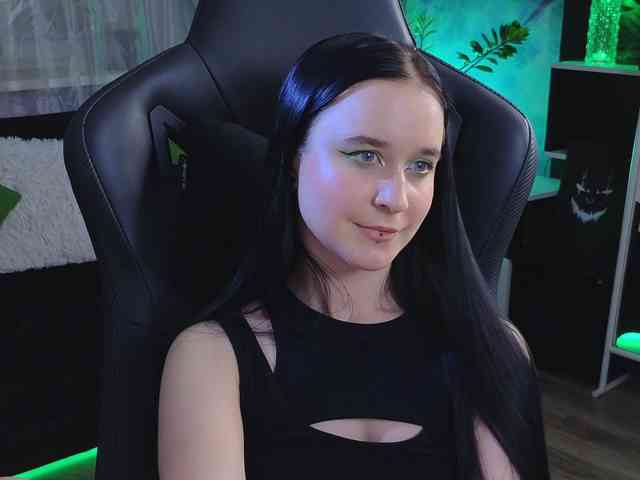 Kira_Li_Lime webcam