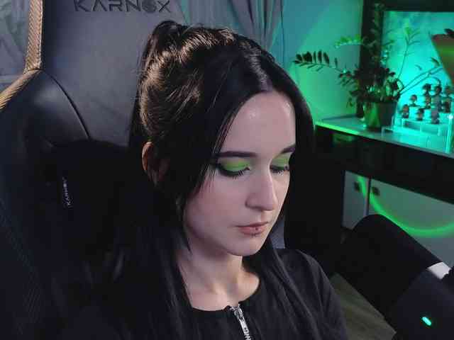 Kira_Li_Lime webcam