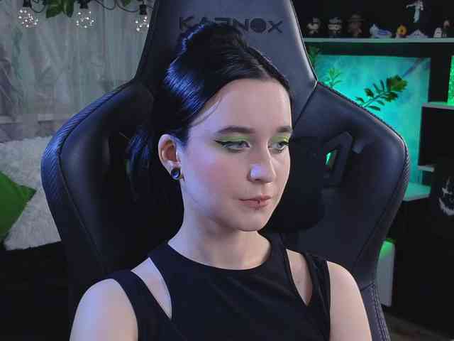 Kira_Li_Lime webcam