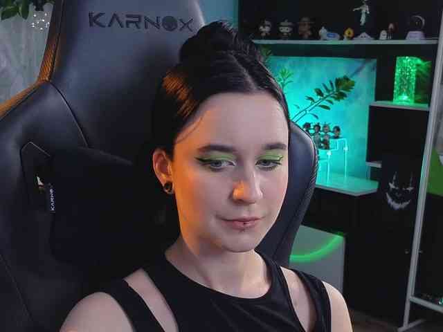 Kira_Li_Lime webcam