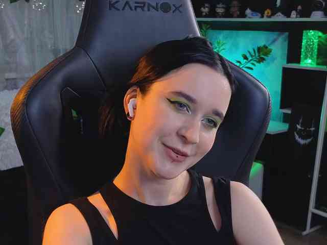 Kira_Li_Lime webcam