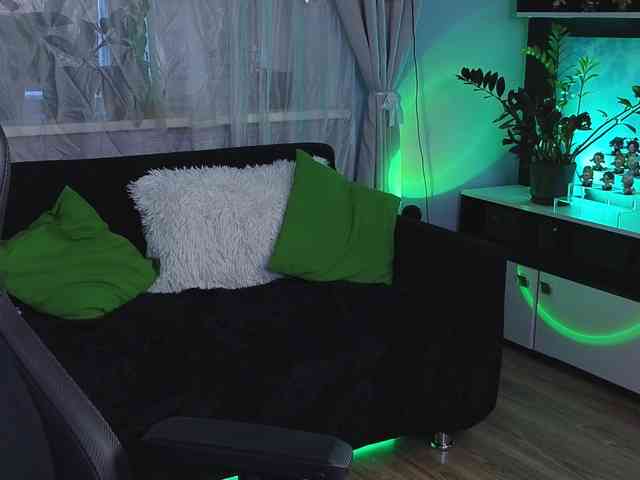 Kira_Li_Lime webcam