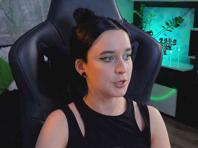 Kira_Li_Lime webcam