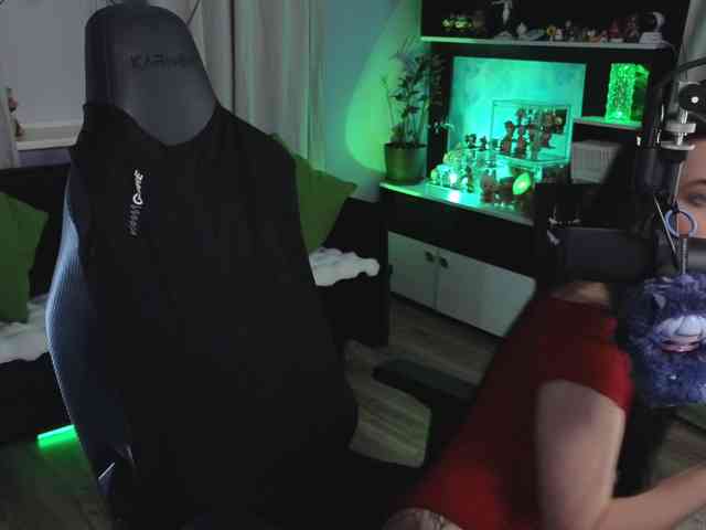 Kira_Li_Lime webcam