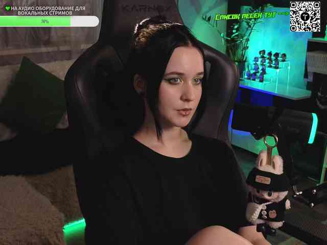 Kira_Li_Lime webcam