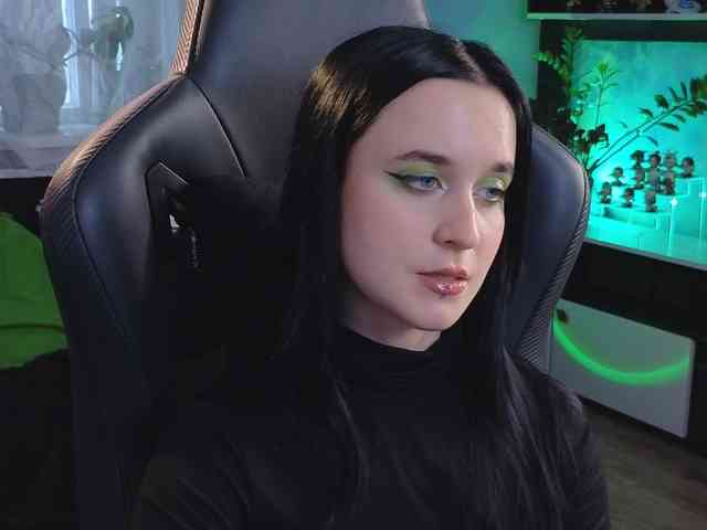 Kira_Li_Lime webcam