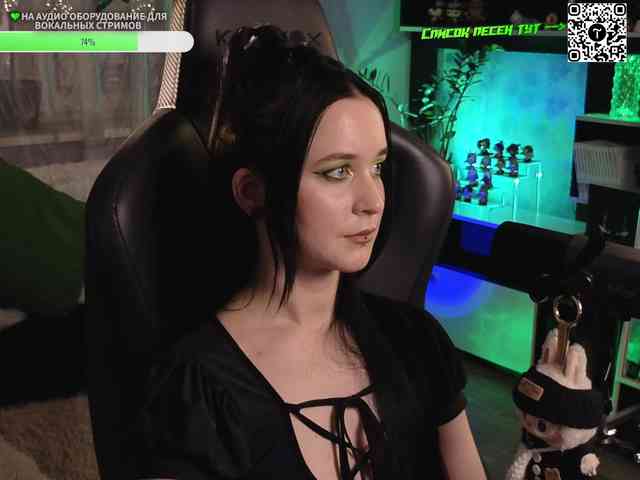 KiraLiLime bongacams