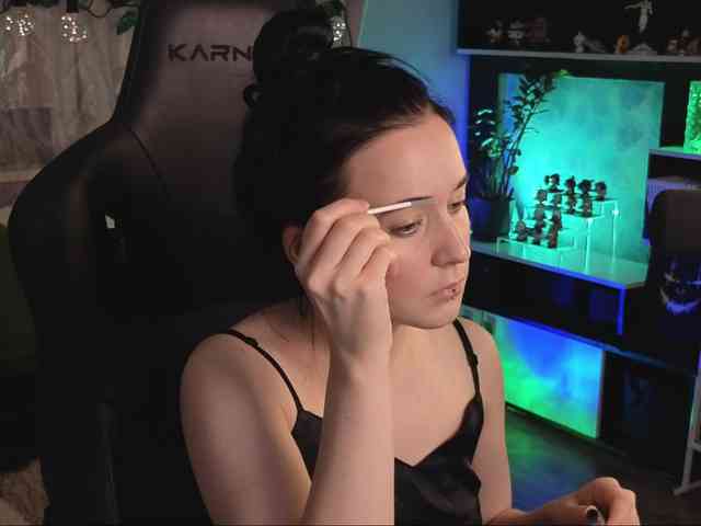 Kira_Li_Lime webcam