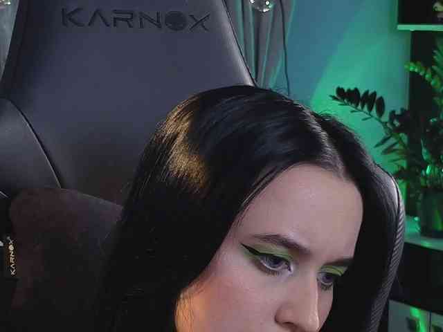 Kira_Li_Lime webcam