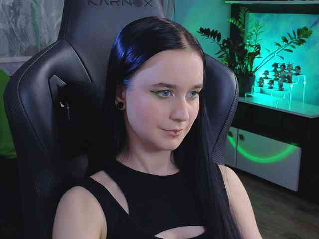Kira_Li_Lime webcam