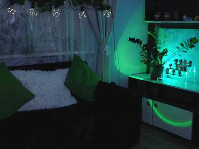 Kira_Li_Lime webcam