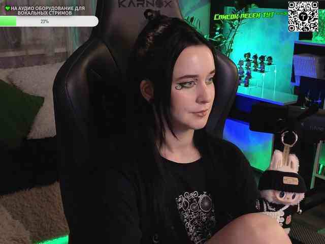 Kira_Li_Lime webcam