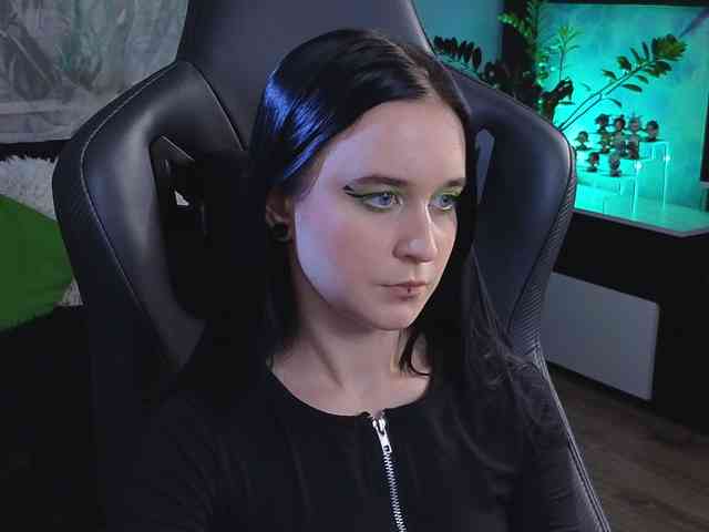Kira_Li_Lime webcam