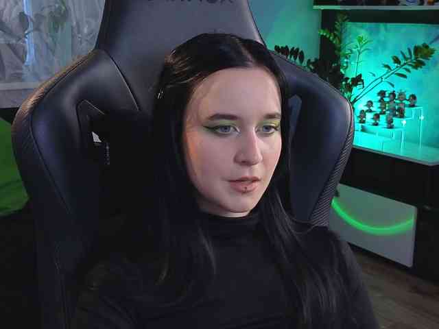 Kira_Li_Lime webcam