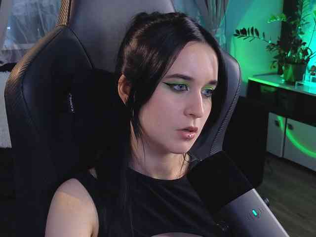 Kira_Li_Lime webcam
