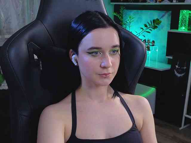 Kira_Li_Lime webcam