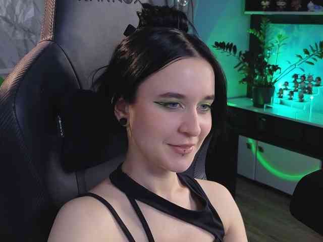 Kira_Li_Lime webcam