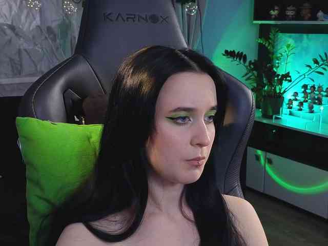 Kira_Li_Lime webcam
