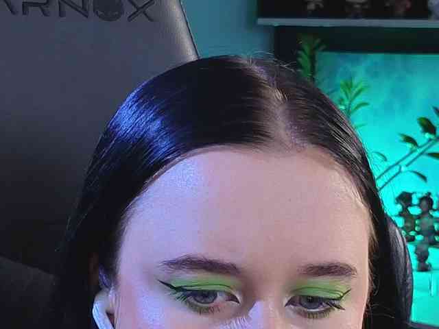 Kira_Li_Lime webcam