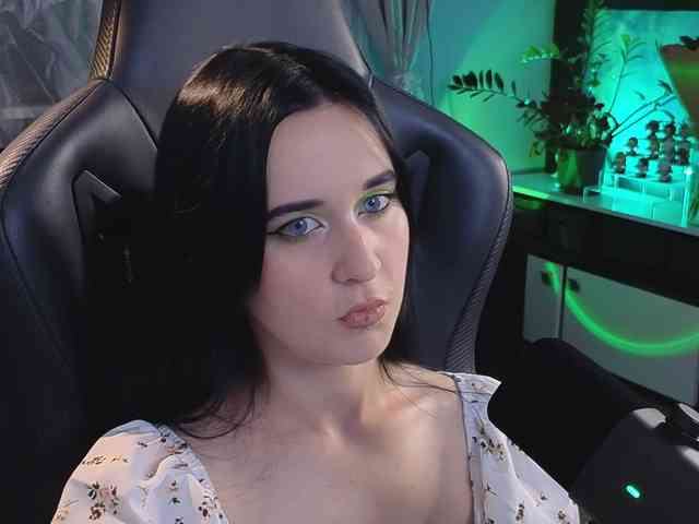 Kira_Li_Lime webcam
