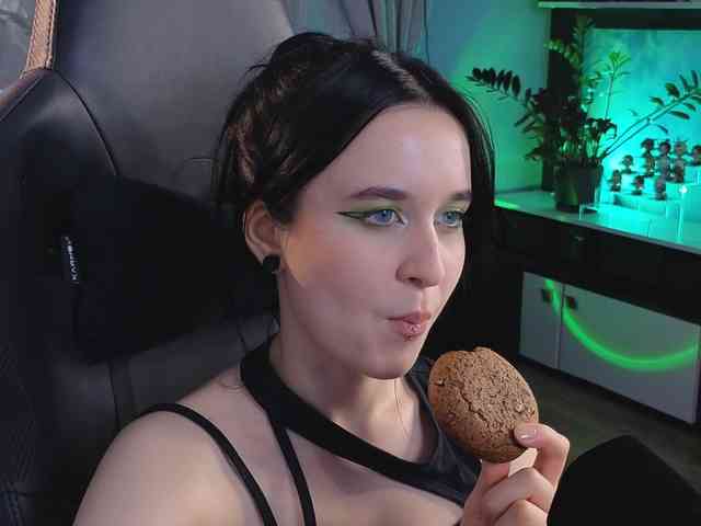 Kira_Li_Lime webcam