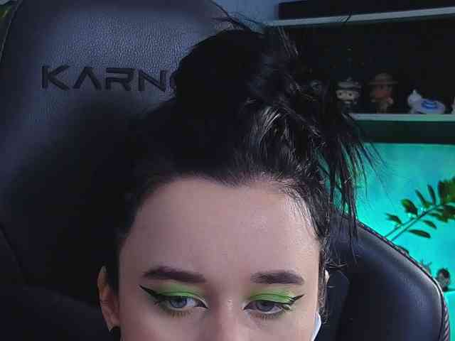 Kira_Li_Lime webcam