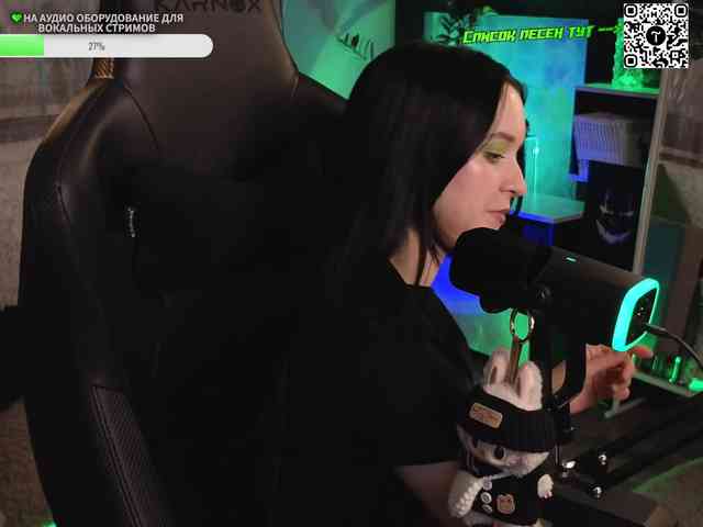 Kira_Li_Lime webcam