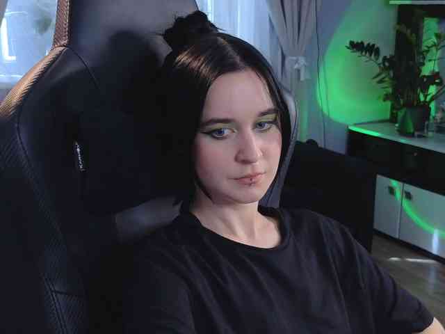 Kira_Li_Lime webcam