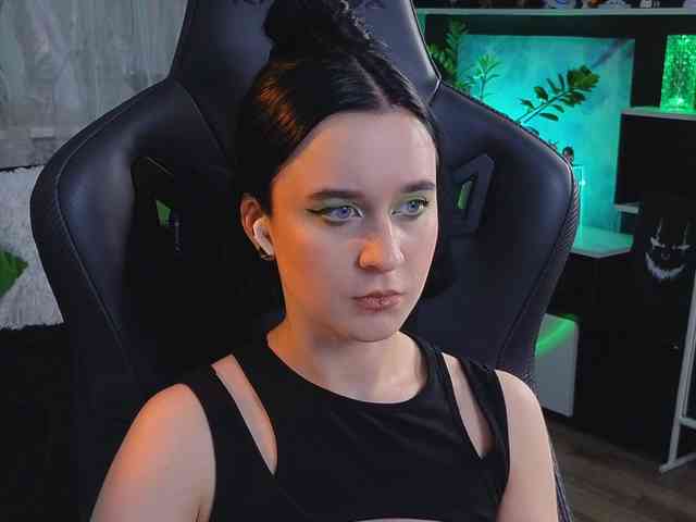 Kira_Li_Lime webcam