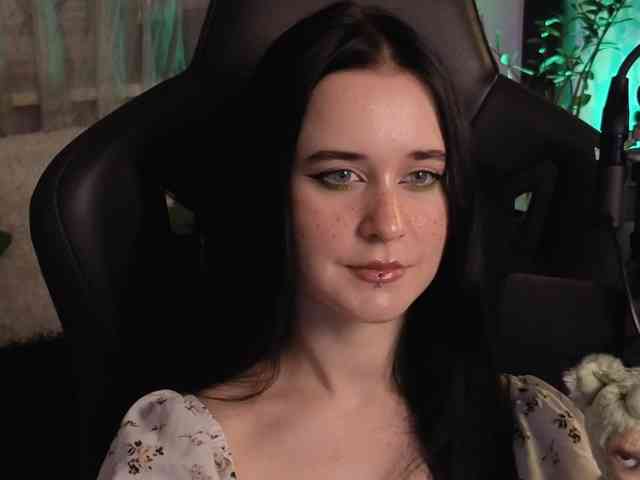 KiraLiLime KiraLiLime