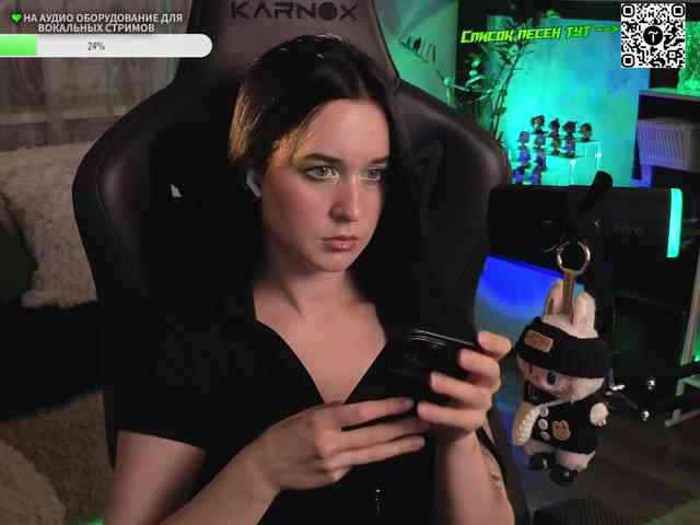 Kira_Li_Lime webcam