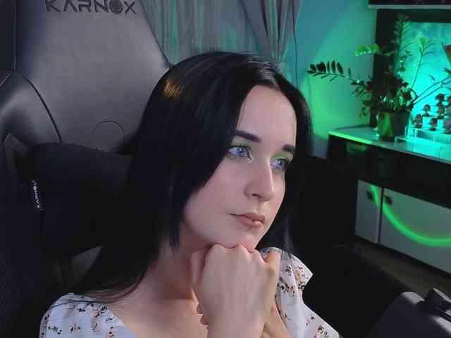 Kira_Li_Lime webcam