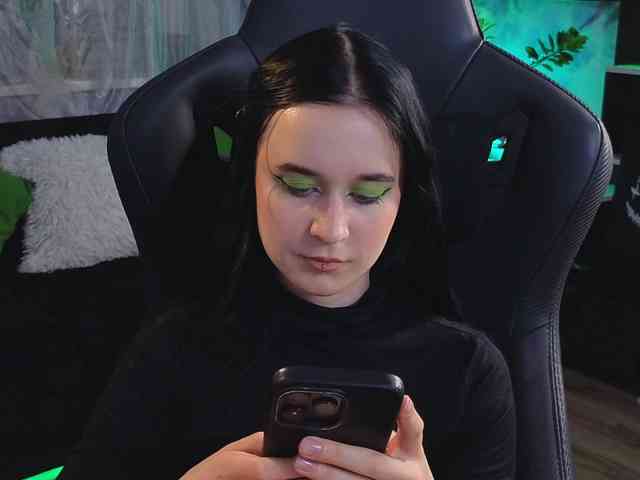 Kira_Li_Lime webcam