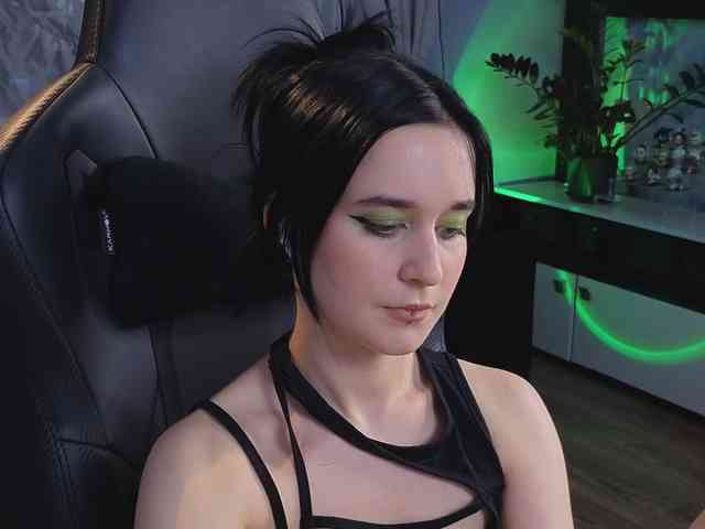 Kira_Li_Lime webcam