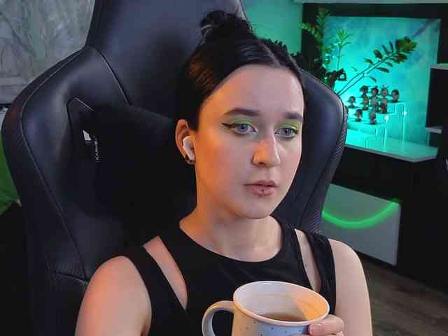 Kira_Li_Lime webcam