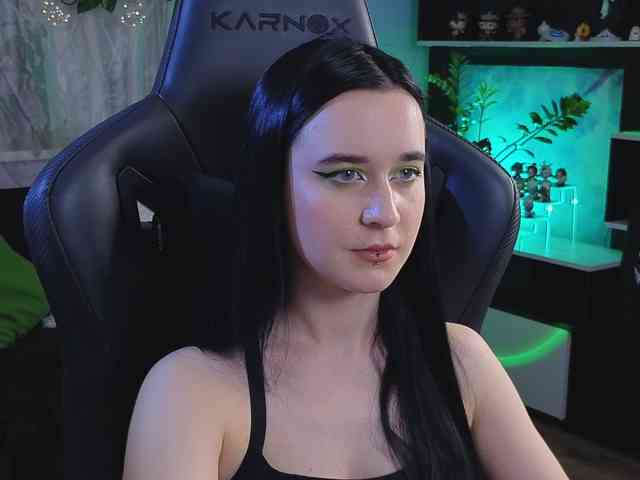 Kira_Li_Lime webcam