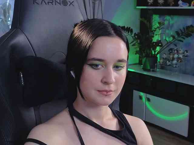 Kira_Li_Lime webcam