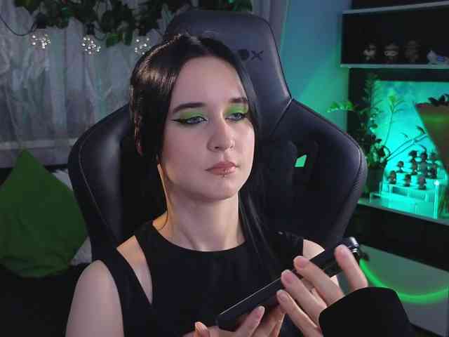 Kira_Li_Lime webcam