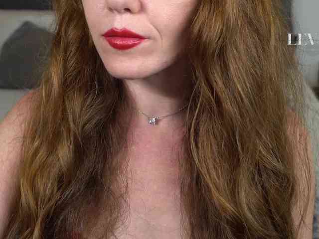 LeverageURAssets webcam