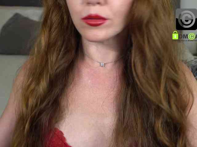 LeverageURAssets webcam