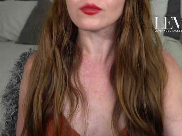 LeverageURAssets webcam