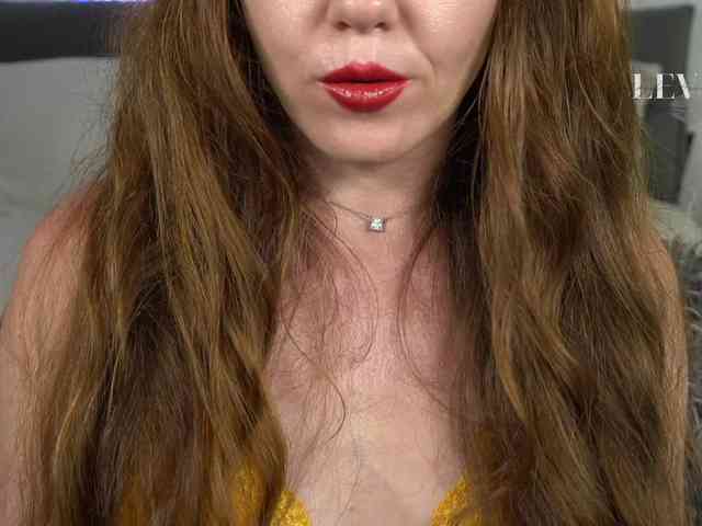 LeverageURAssets webcam