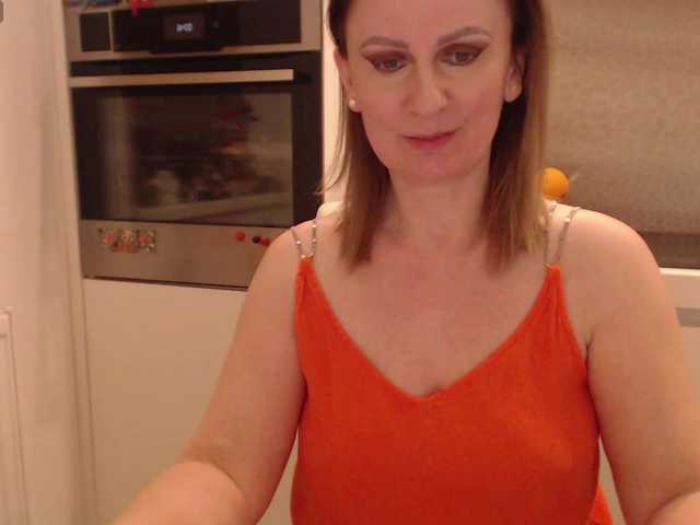 JacquiGray's BongaCams show and profile