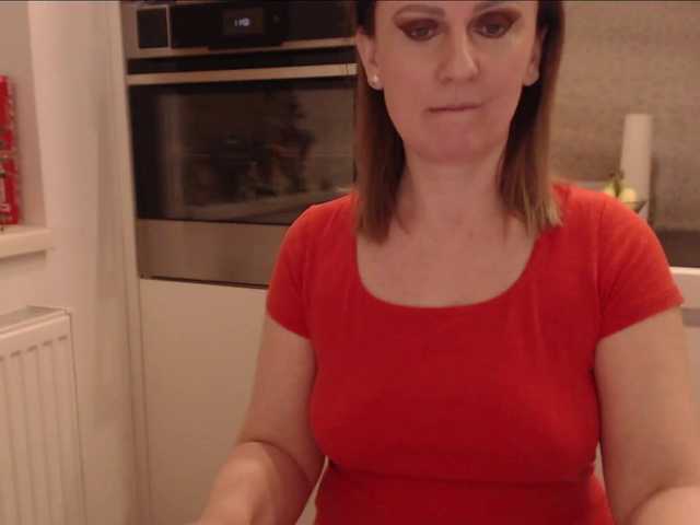 JacquiGray's BongaCams show and profile